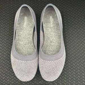 Allbirds Tree Breezers in Mist gray, size 7